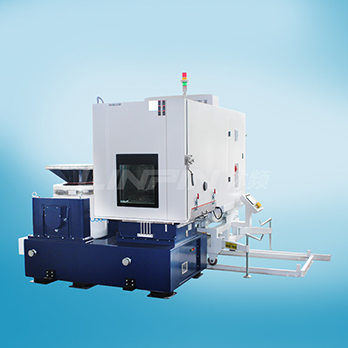 溫濕度振動(dòng)三綜合試驗(yàn)箱 溫濕度振動(dòng)三綜合試驗(yàn)箱